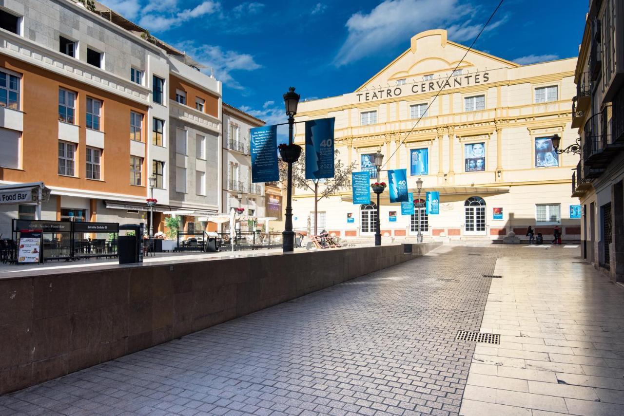 The 1St Corner Central Apartments Málaga Extérieur photo