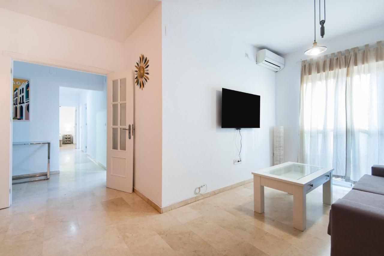 The 1St Corner Central Apartments Málaga Extérieur photo
