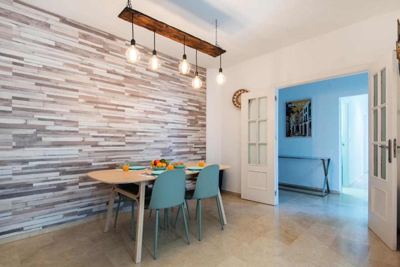 The 1St Corner Central Apartments Málaga Extérieur photo